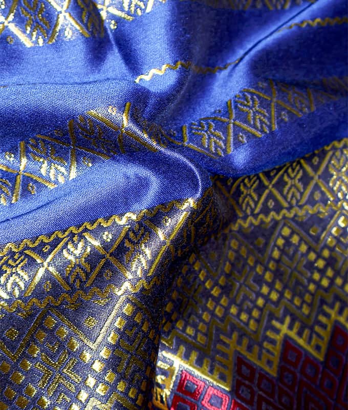 100% Polyester Jacquard Mẫu vải Sarong Đông Nam Á đầy màu sắc